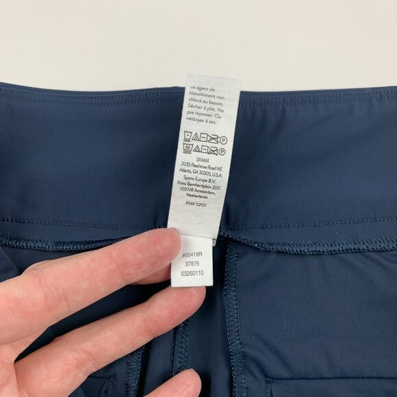 Spanx Navy Sunshine Solutions Pull On Shorts 1X - Picture 4 of 5